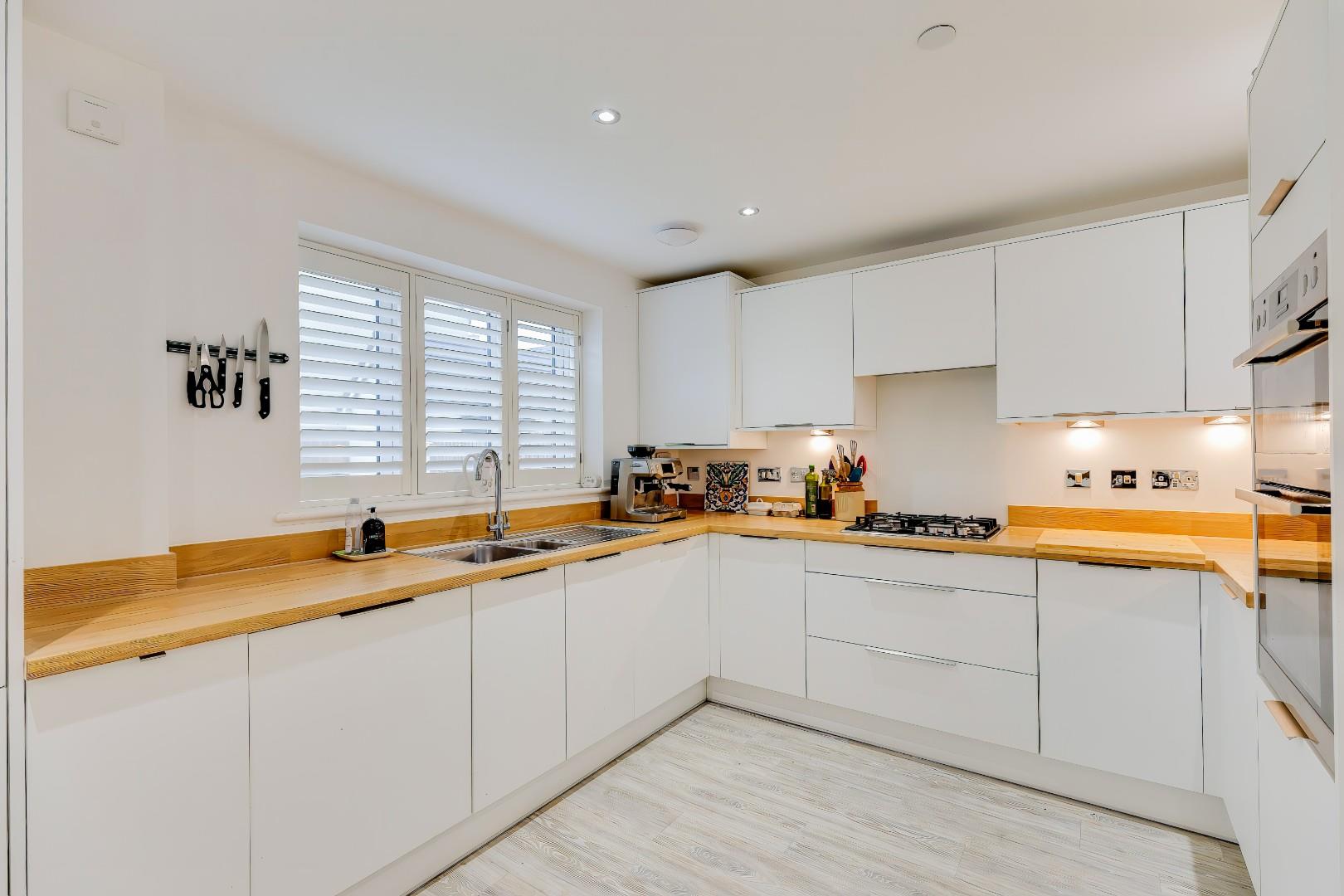 4 Brynach Way, Cowbridge, Vale of Glamorgan, CF71 7FZ